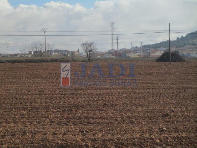 Venta de terreno en Valdepeñas