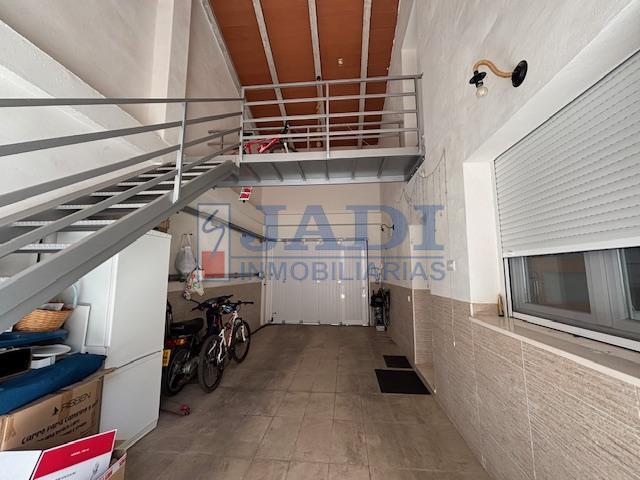 Venta de casa en Valdepeñas