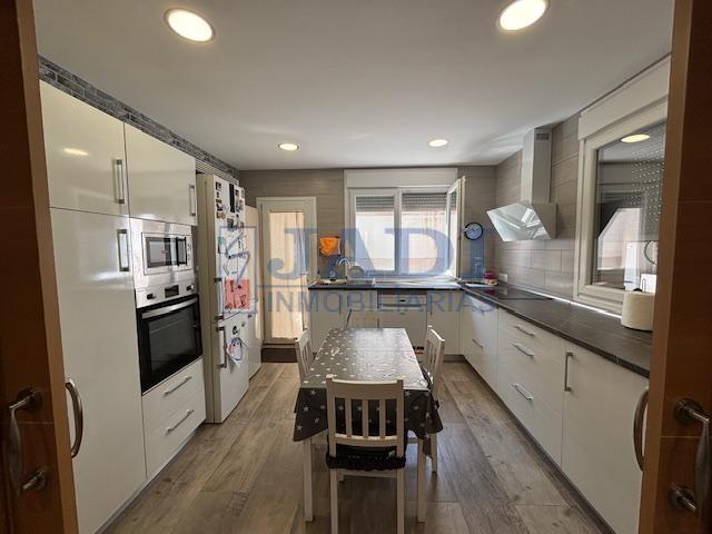 Venta de casa en Valdepeñas