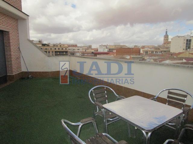 Alquiler de Ático en Valdepeñas