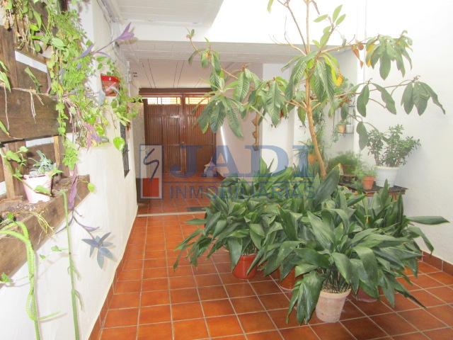 For sale of house in Valdepeñas