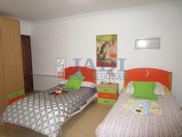 Venta de casa en Valdepeñas