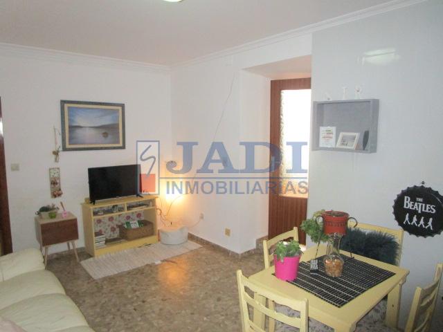 Venta de casa en Valdepeñas