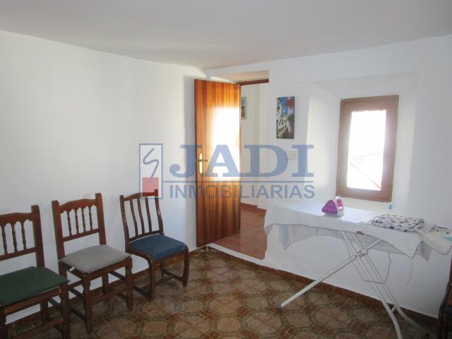 Venta de casa en Valdepeñas