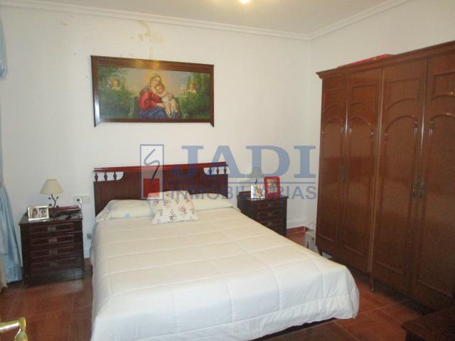 Venta de casa en Valdepeñas