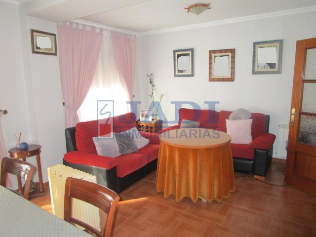 Venta de casa en Valdepeñas