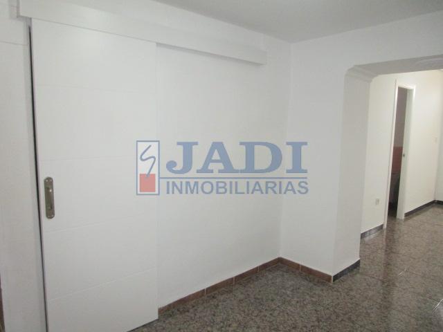 Venta de casa en Valdepeñas