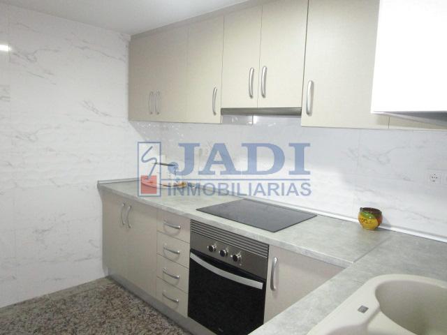 Venta de casa en Valdepeñas