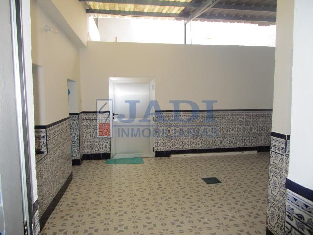 Venta de casa en Valdepeñas