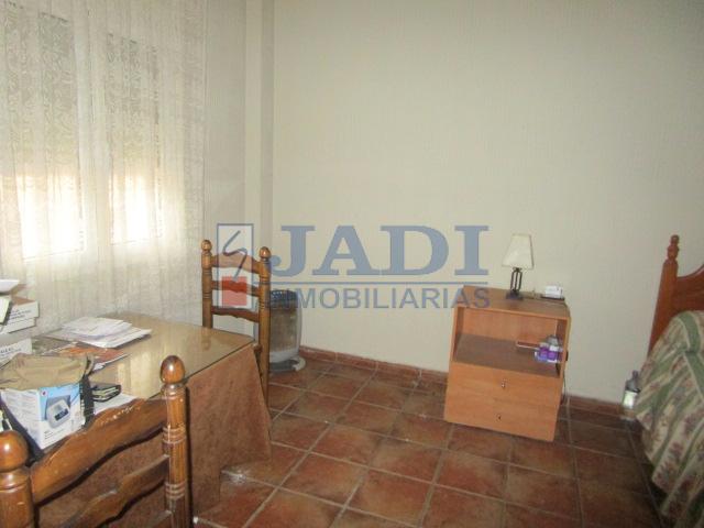 Venta de local en Viso del Marqués