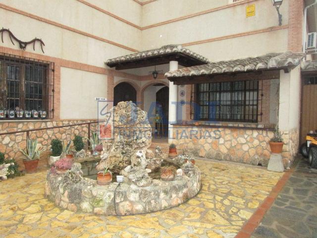 Venta de local en Viso del Marqués