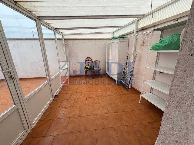 For rent of penthouse in Valdepeñas