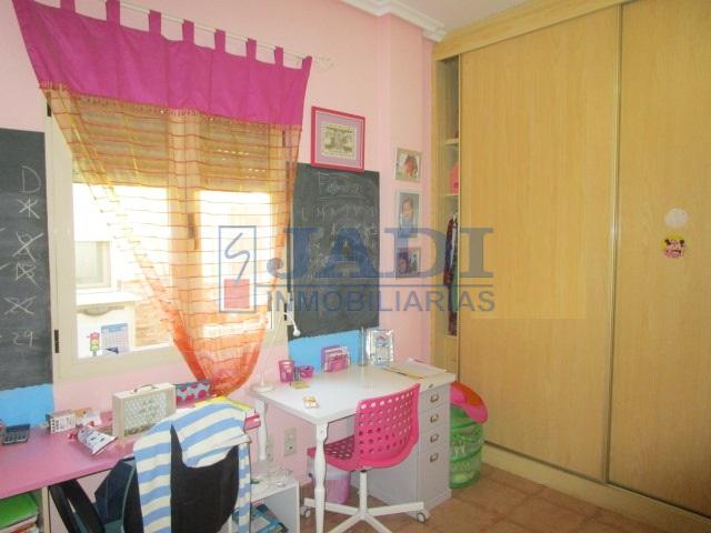 Venta de casa en Valdepeñas