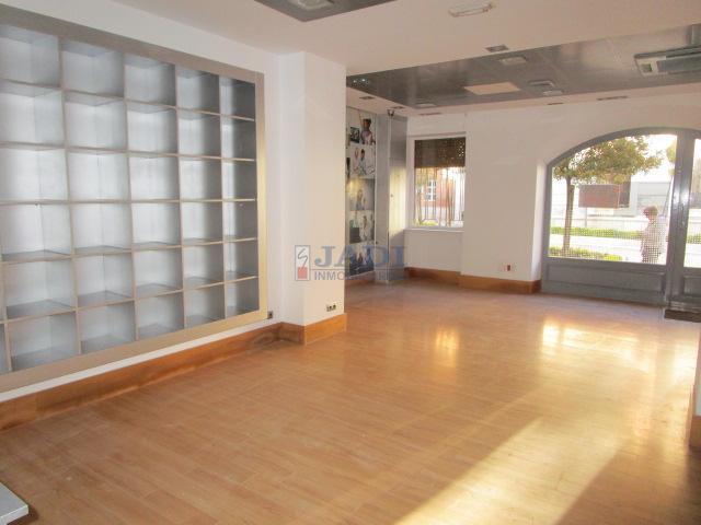 Alquiler de local en Valdepeñas