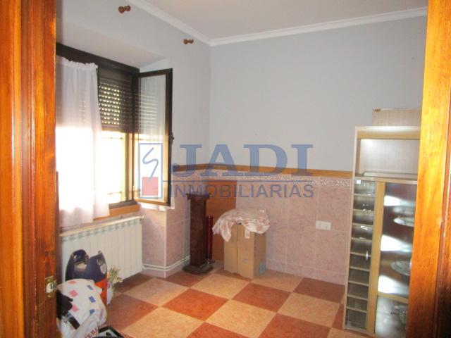 Venta de casa en Valdepeñas