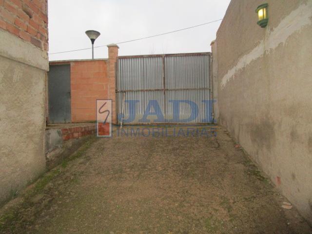 Venta de chalet en Valdepeñas