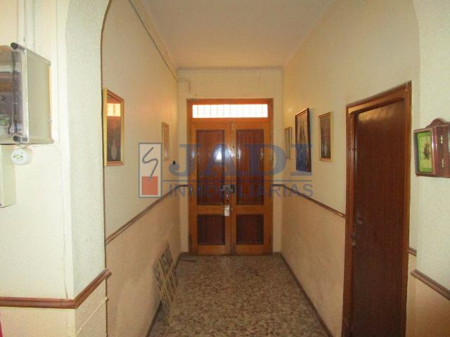 For sale of house in Valdepeñas