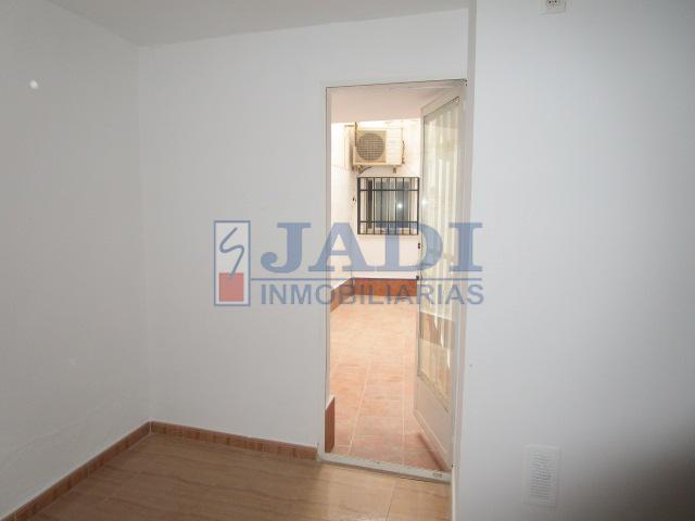 Aluguel de local comercial em Valdepeñas