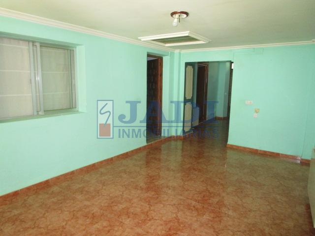 For sale of house in Valdepeñas