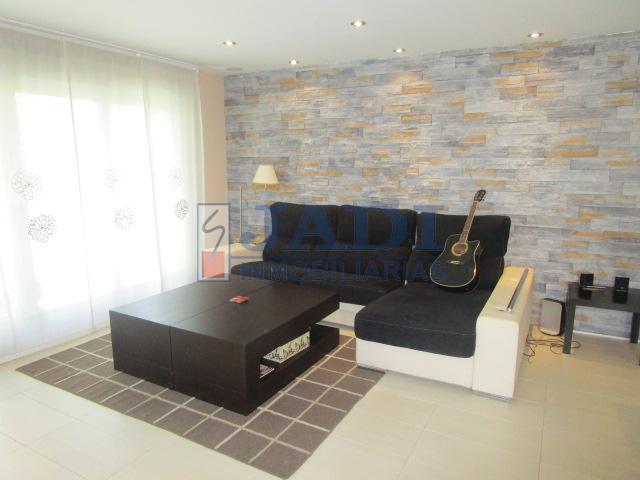 Venta de casa en Valdepeñas