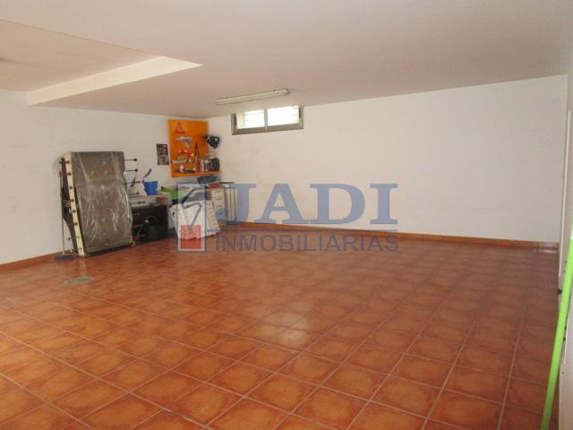 Venta de casa en Valdepeñas