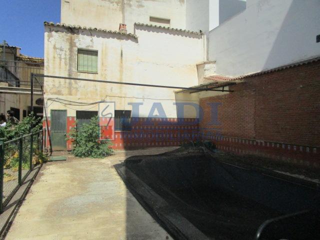 Venta de casa en Valdepeñas