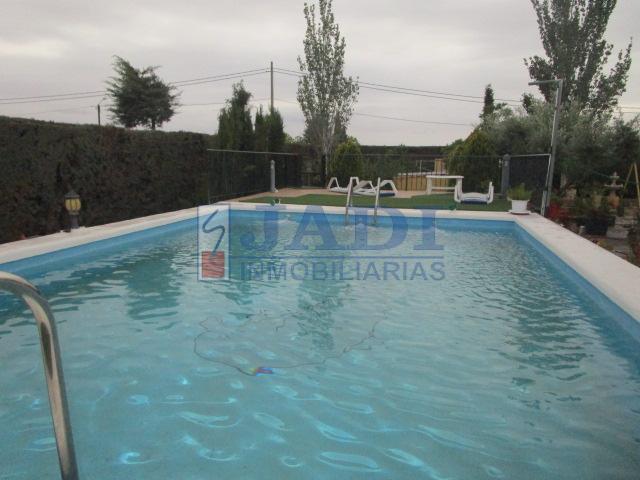 For sale of house in Valdepeñas