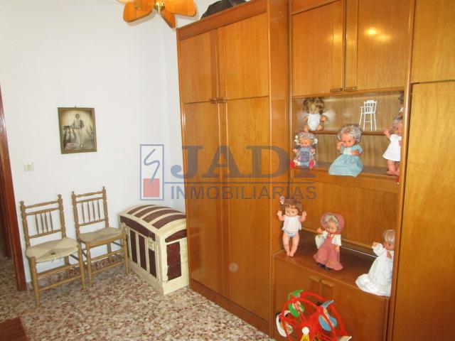 Venta de casa en Valdepeñas