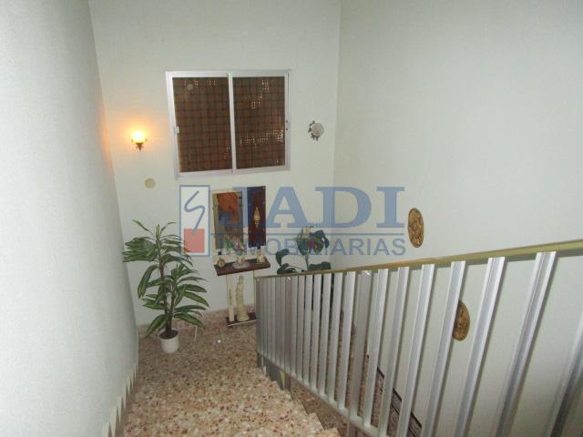 For sale of house in Valdepeñas