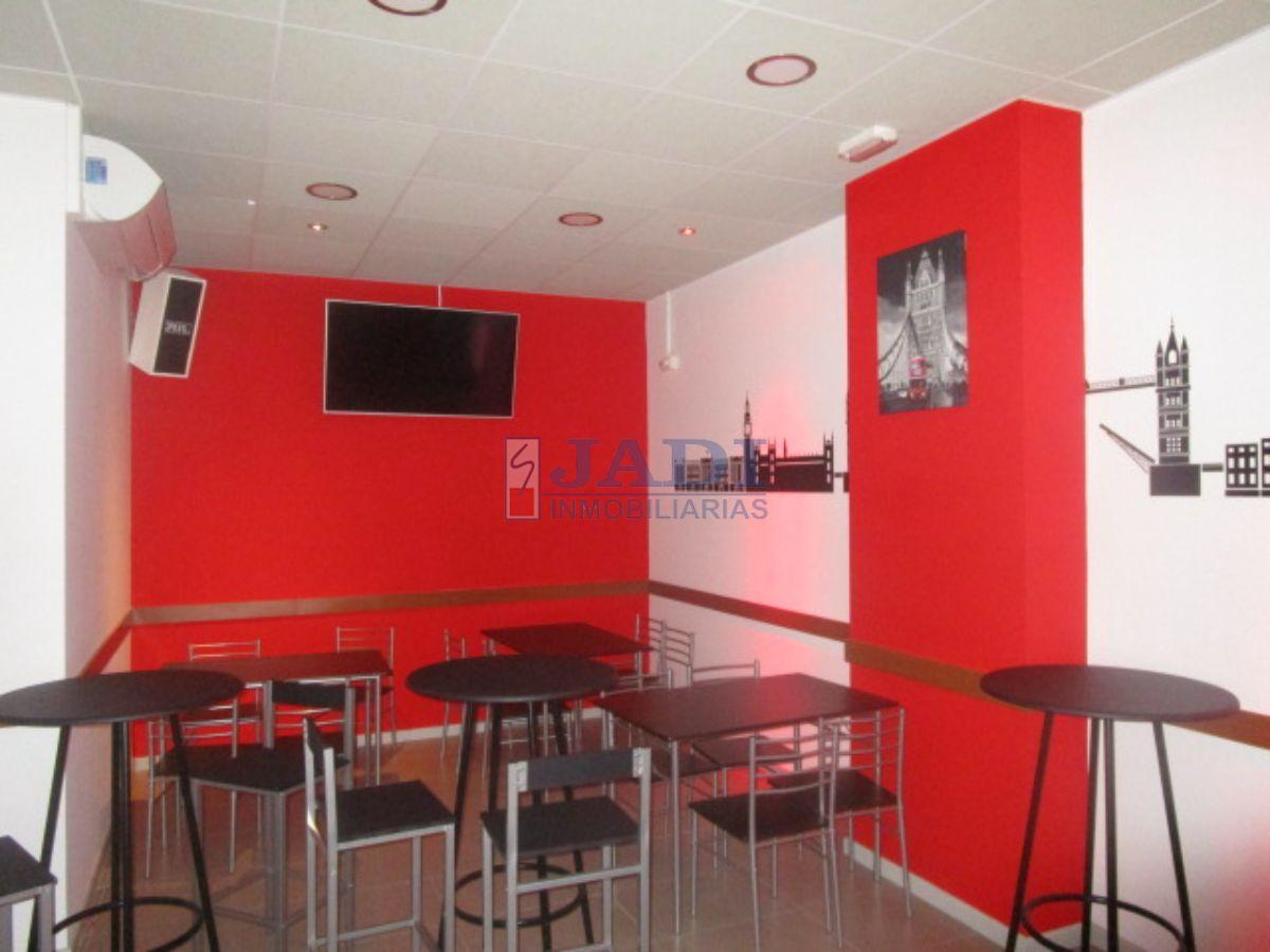 For rent of commercial in Valdepeñas