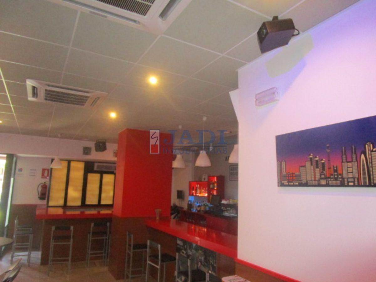 For rent of commercial in Valdepeñas