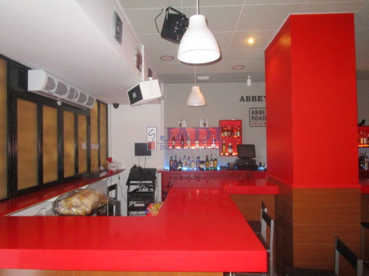 For rent of commercial in Valdepeñas