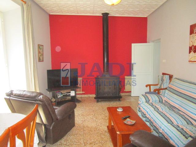 Venta de casa en Valdepeñas