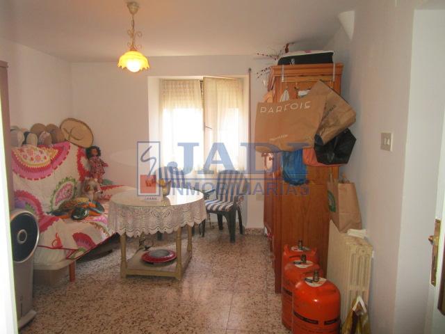 Venta de casa en Valdepeñas