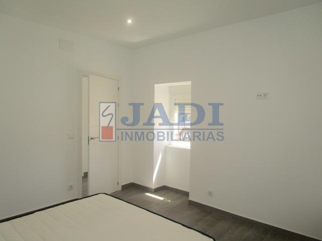 For sale of house in Valdepeñas
