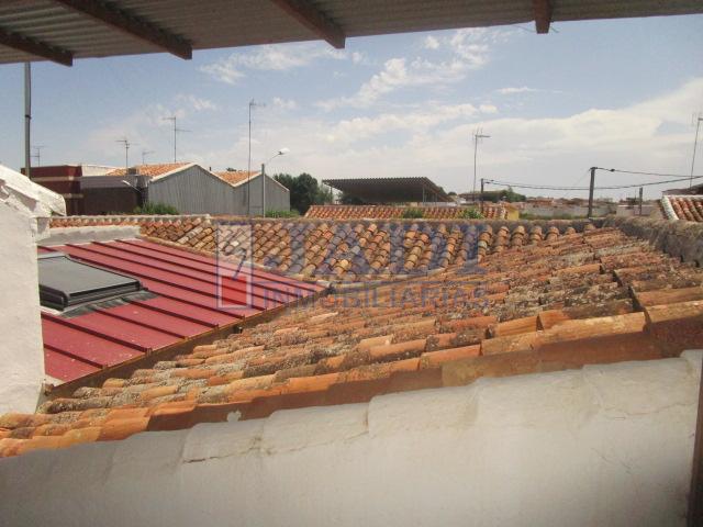 For sale of house in Valdepeñas