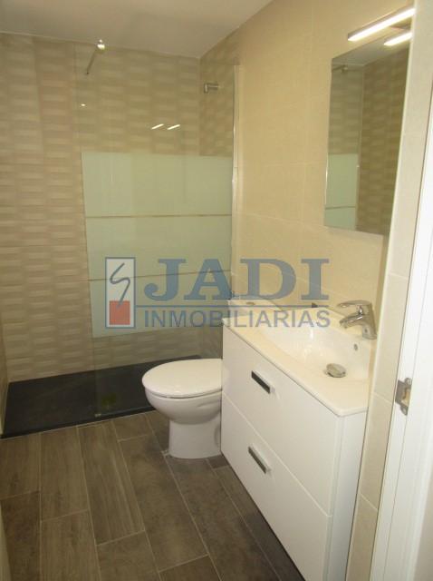 For sale of house in Valdepeñas