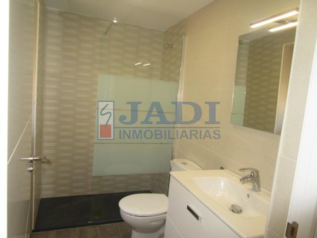 For sale of house in Valdepeñas