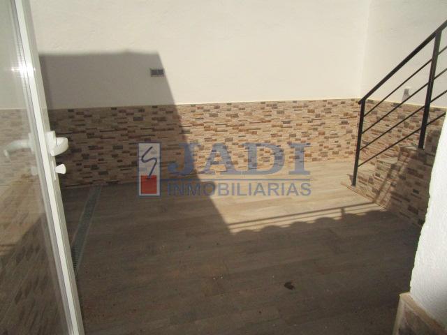 For sale of house in Valdepeñas