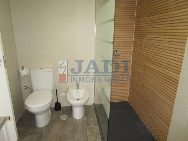 For sale of house in Valdepeñas