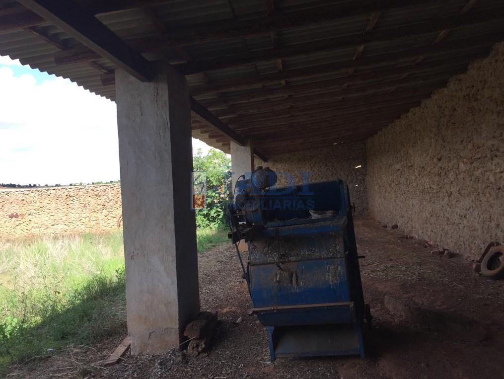 For sale of rural property in Alcubillas