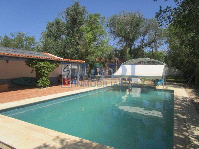 Venta de chalet en Valdepeñas