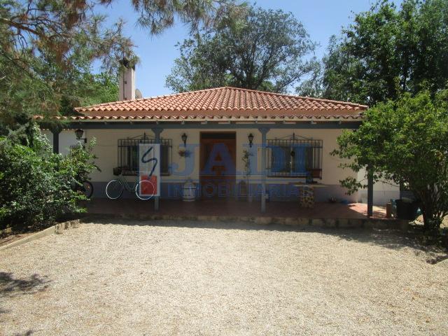 Venta de chalet en Valdepeñas