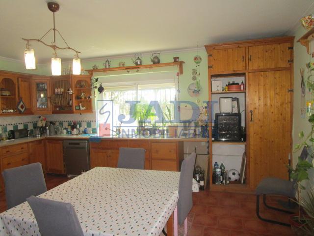 Venta de chalet en Valdepeñas
