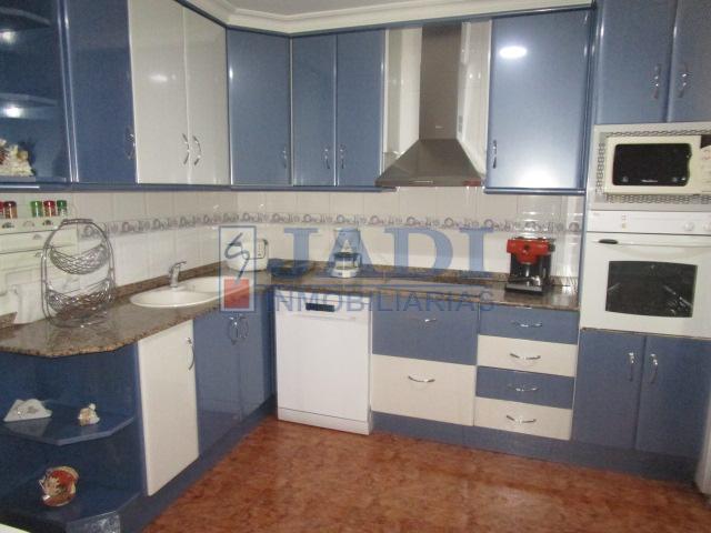 For sale of house in Valdepeñas