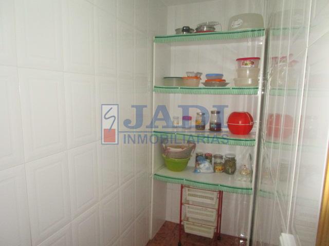 For sale of house in Valdepeñas