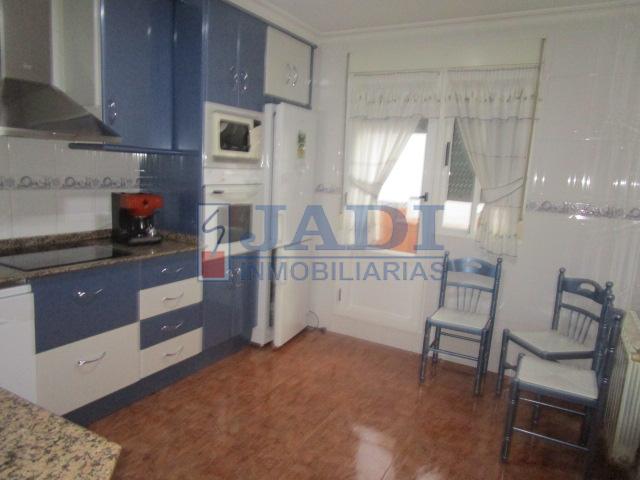 For sale of house in Valdepeñas