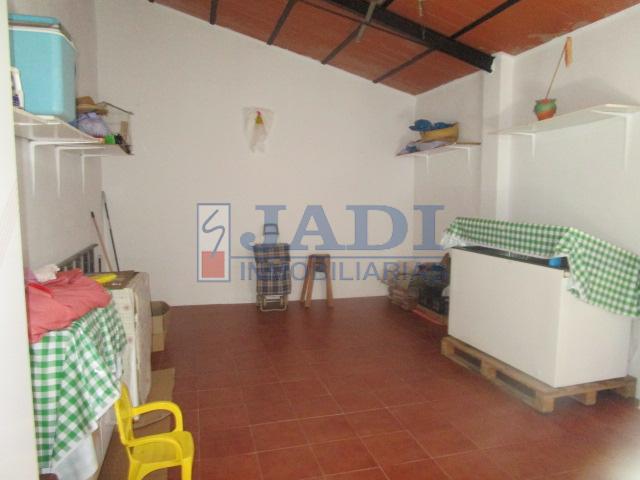 For sale of house in Valdepeñas