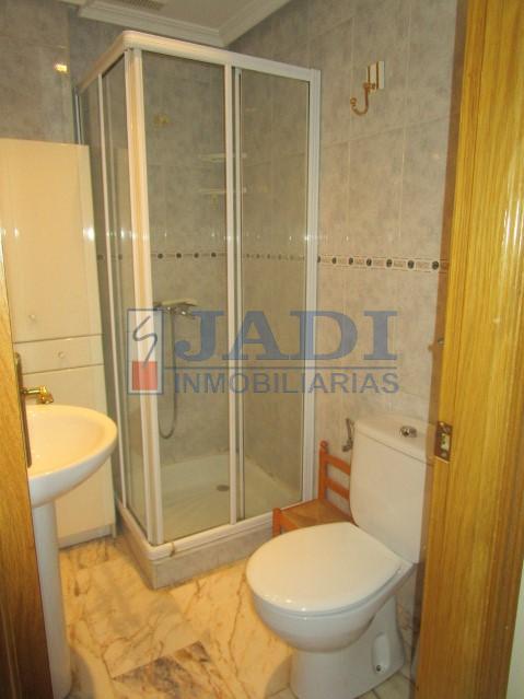 For sale of house in Valdepeñas