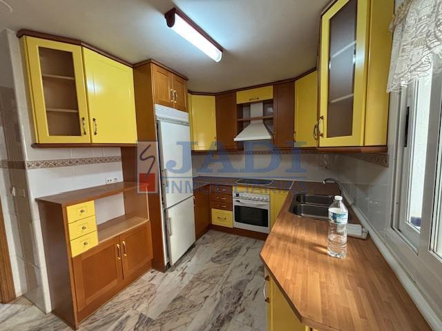 Venta de casa en Valdepeñas
